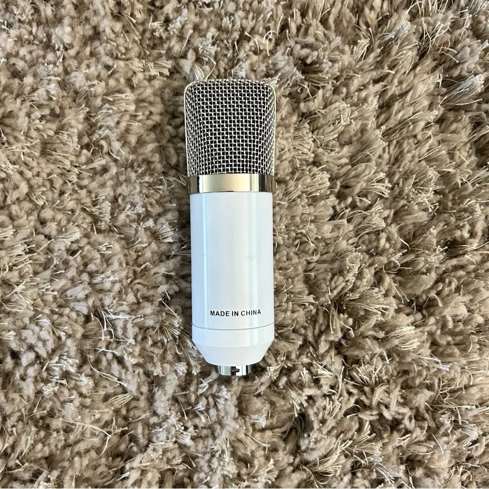 Black USB Condenser Microphone with Pop Filter and Boom Arm